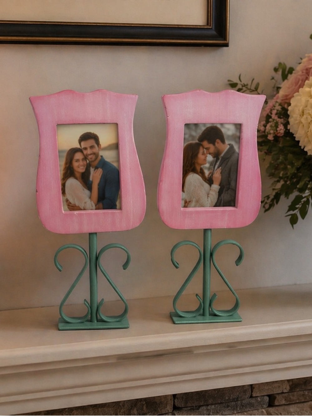 VTG Shabby Chic Ceramic Wood Lavender Tulip Picture Frame Lot Of 2 Very Good